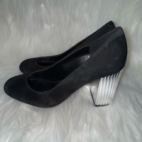 Michael Kors Black Suede Heels Timeless Design - Picture 2 of 8